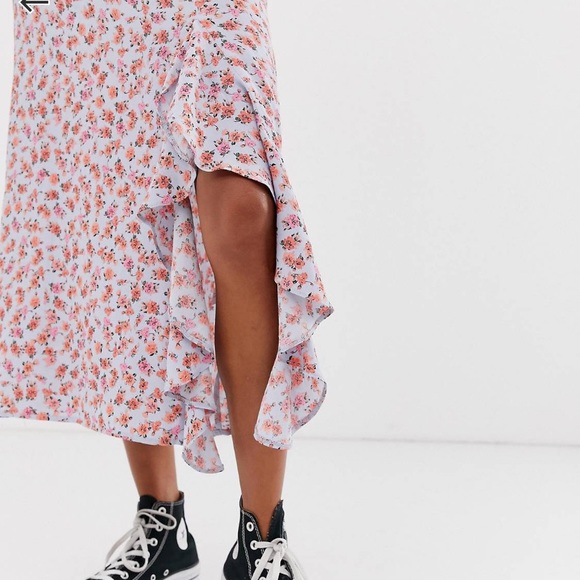 New Look Floral Midi - Picture 3 of 4